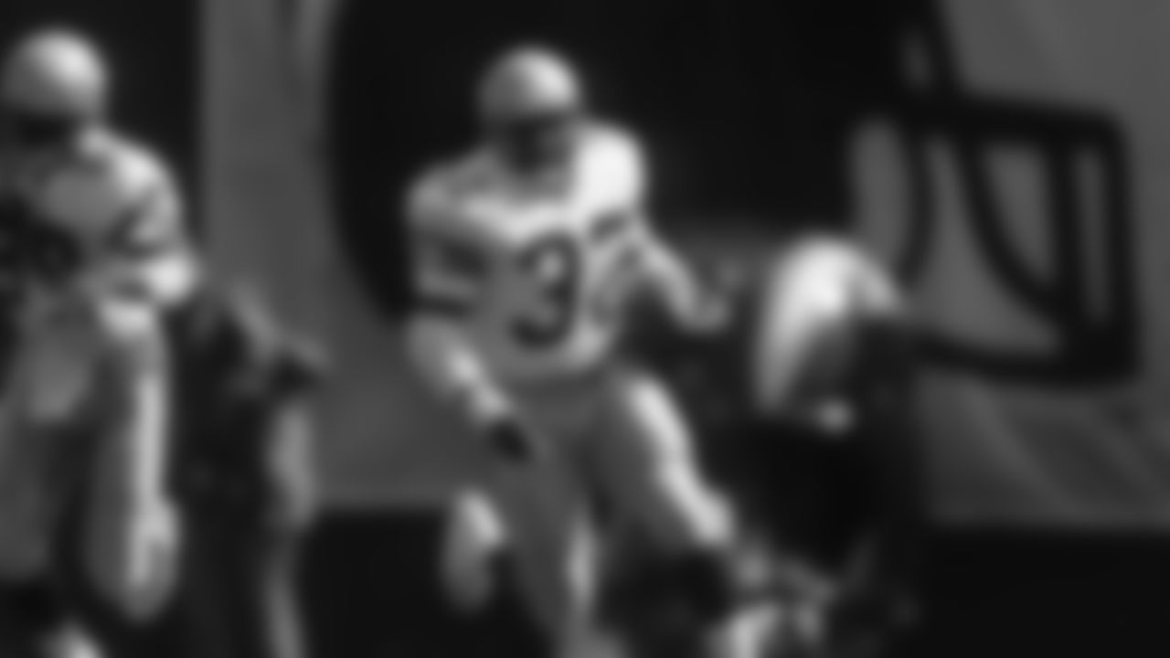 32- RB John L. Williams (1986-1993)