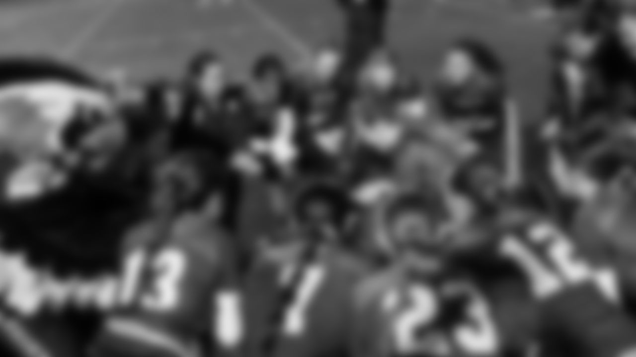 The Seahawks visited Liberty High School on Tuesday, December 2, 2025 for the first Girls Flag Takeover of the season featuring varsity and JV girls flag football games between Liberty High School and Kentridge High School.