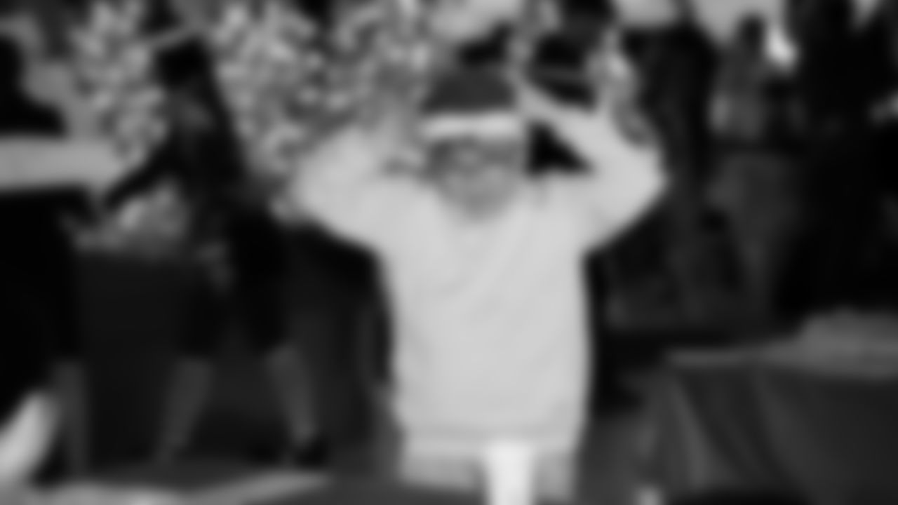 The Seahawks and Delta Air Lines hosted the annual Holiday in the Hangar event on December 2, 2025 to spread holiday cheer.