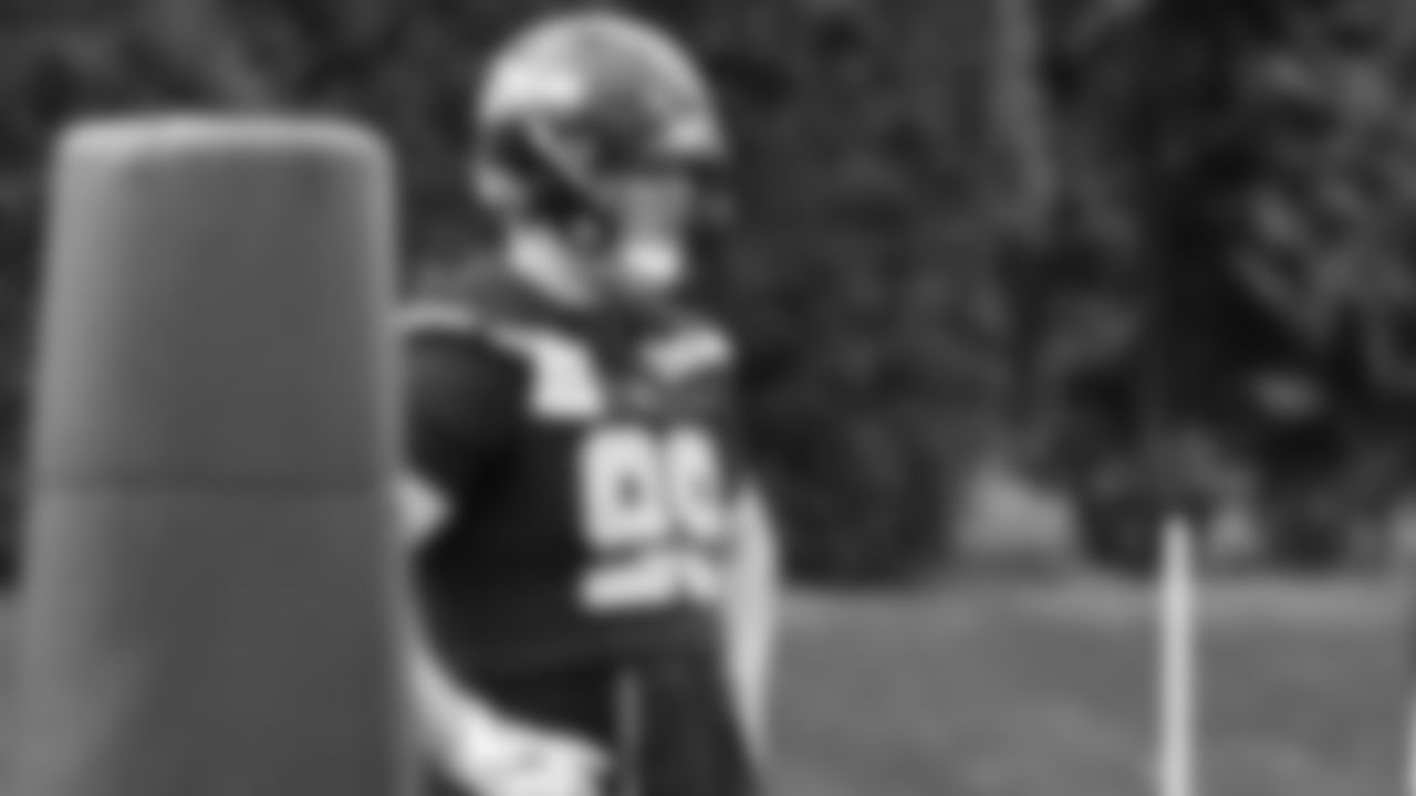 Seahawks defensive tackle Rylie Mills (98) practiced on Wednesday, January 1, 2026 at the Virginia Mason Athletic Center.