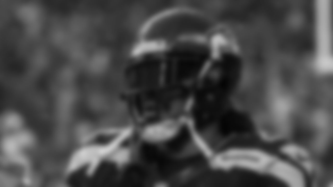 RB Marshawn Lynch 2010-2015,2019