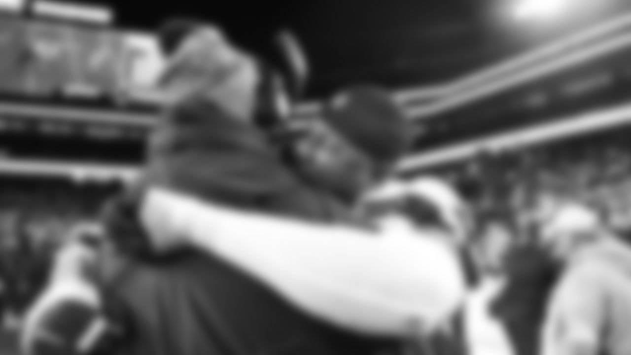 The Seahawks celebrated the win vs. the 49ers at Levi's Stadium in Week 18.