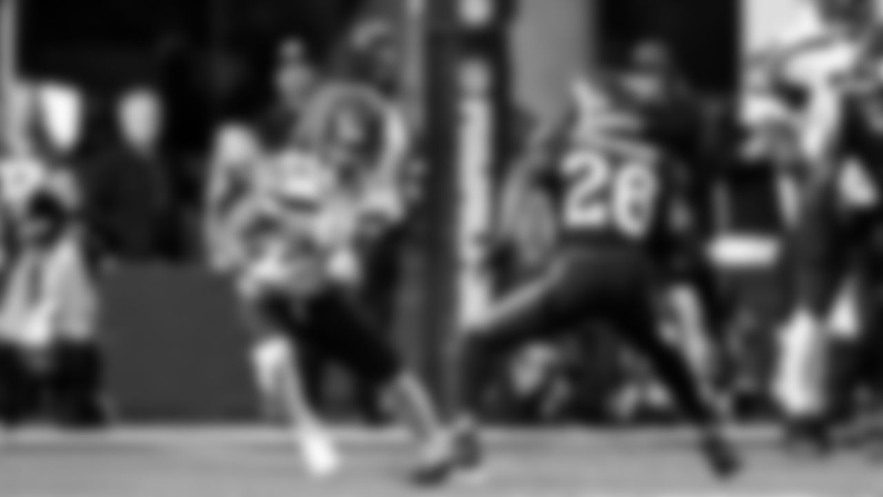 Seahawks at Rams on November 16, 2025