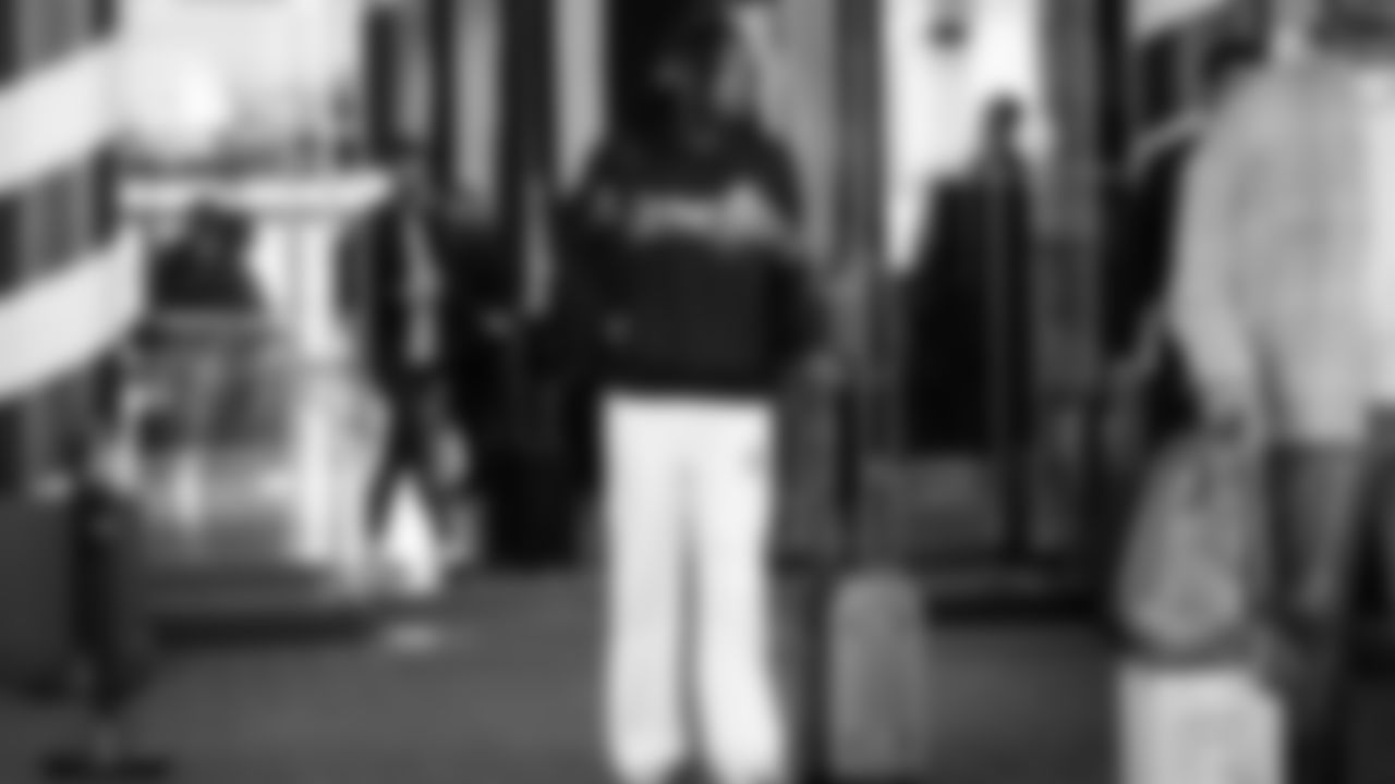 Seahawks cornerback Riq Woolen (27) departed the team hotel for the Week 12 matchup vs. the Titans at Nissan Stadium in Nashville, Tennessee.