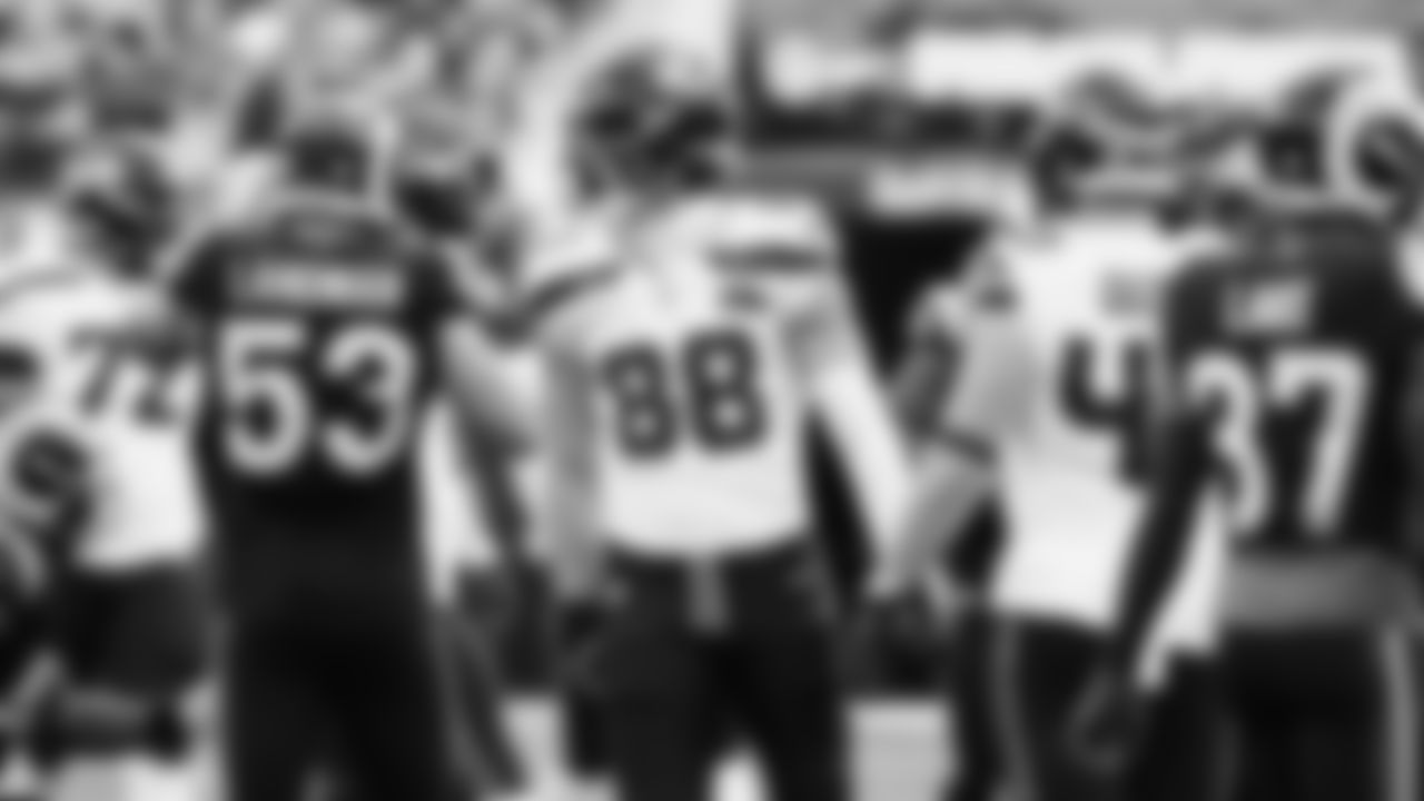 Seahawks at Rams on November 16, 2025