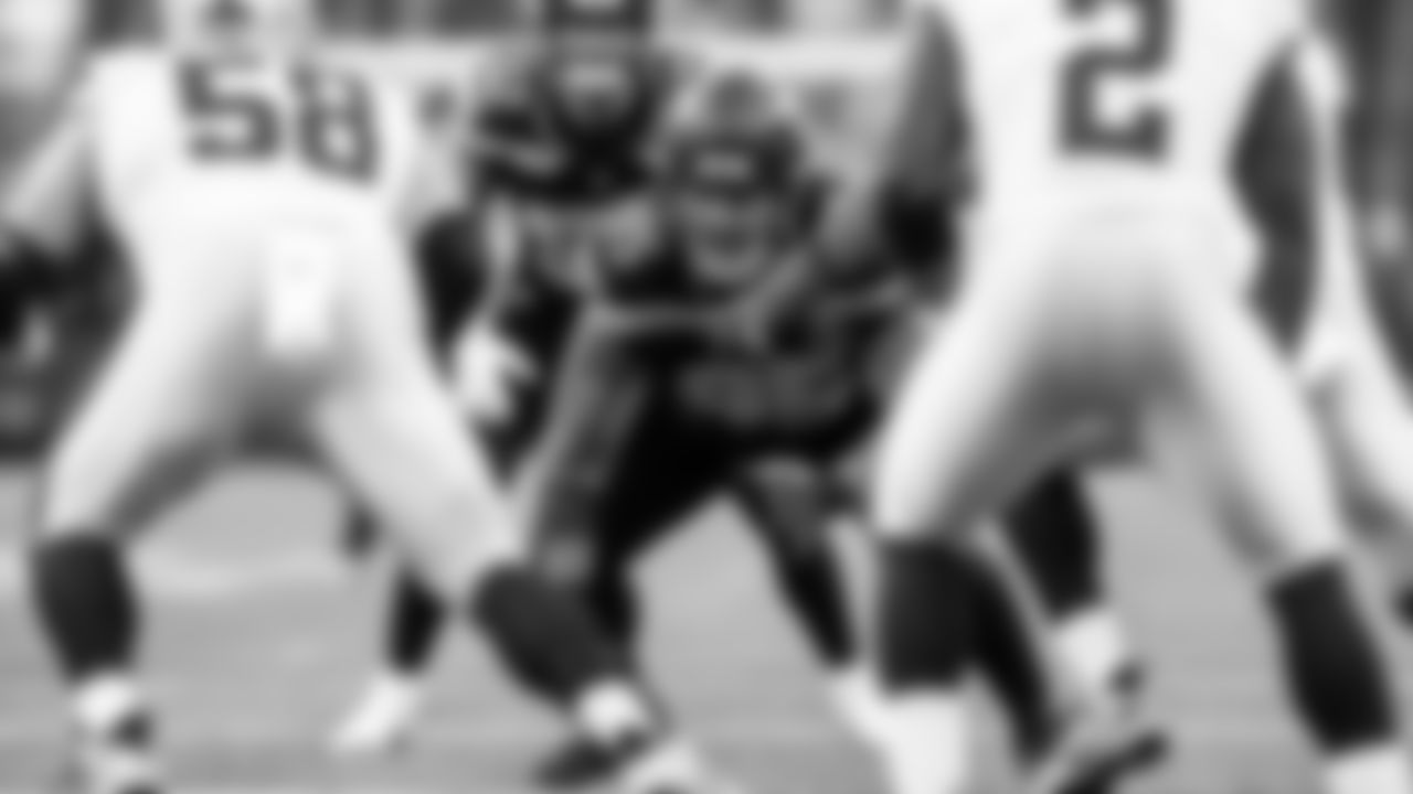 Seahawks defensive tackle Brandon Pili reacts to the snap.