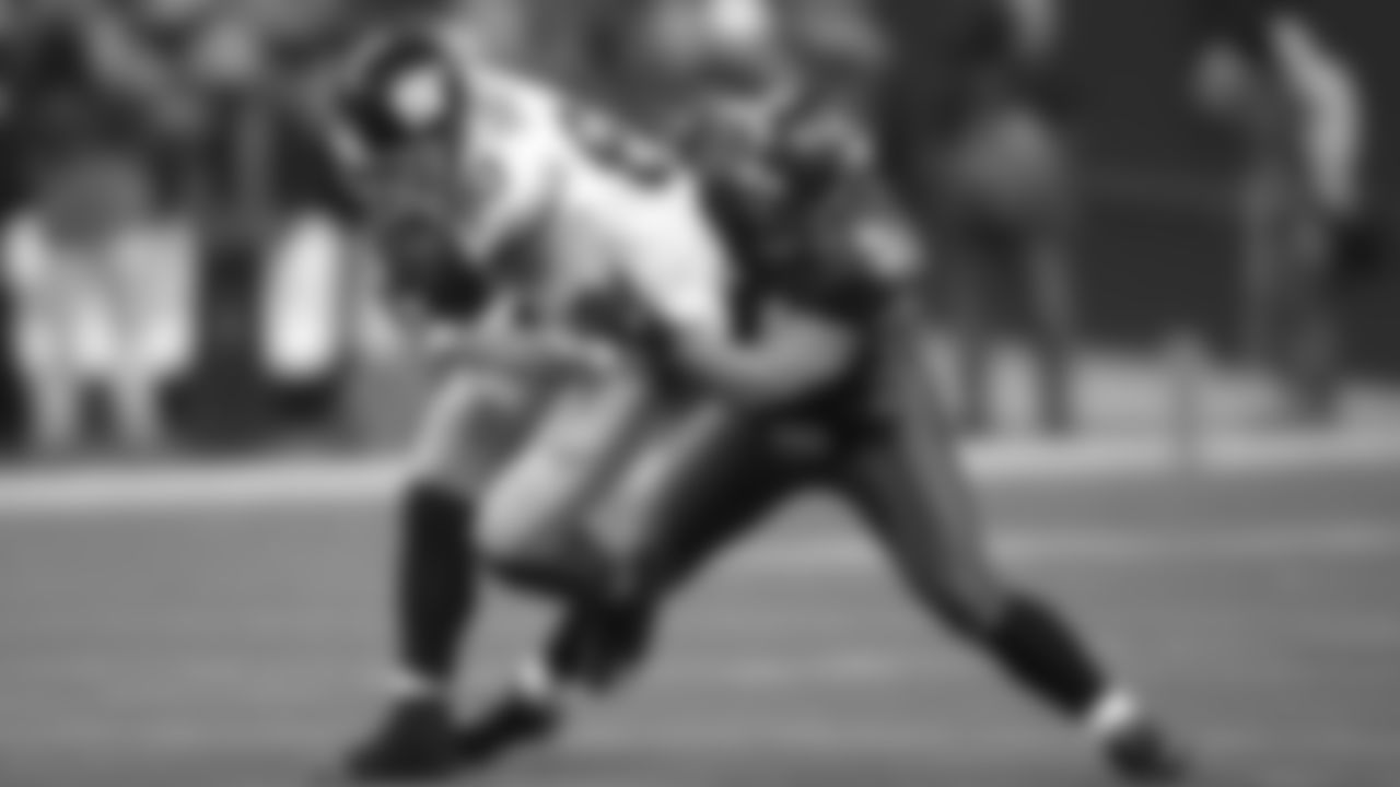 LB Lofa Tatupu 2005-2010