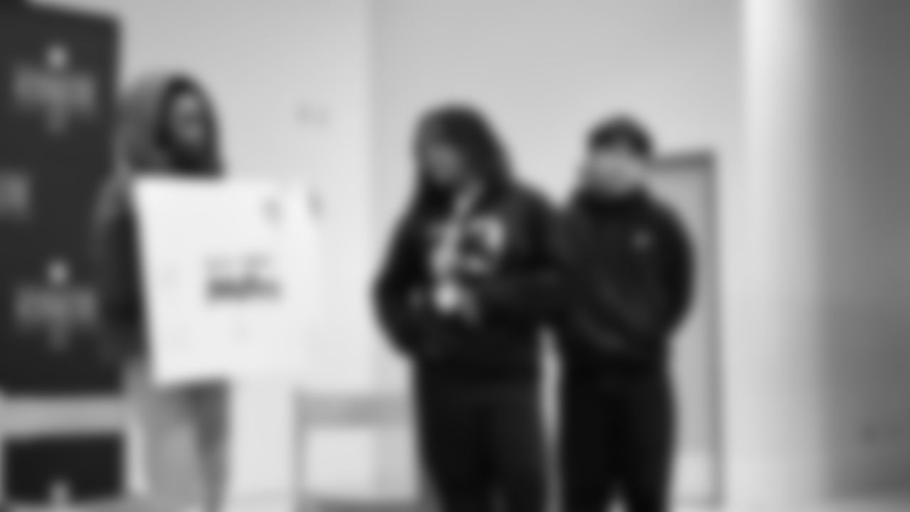 The Seahawks teamed up with EVERFI for a morning learning about mental health with students at Showalter Middle School on October 30, 2025.