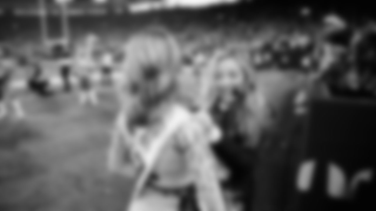 Congrats to Seahawks Pro Bowl Cheerleader, Ashli! Ashli was selected for the 2026 Pro Bowl and was recognized during Week 16 vs. the Los Angeles Rams on December 18, 2025 at Lumen Field.