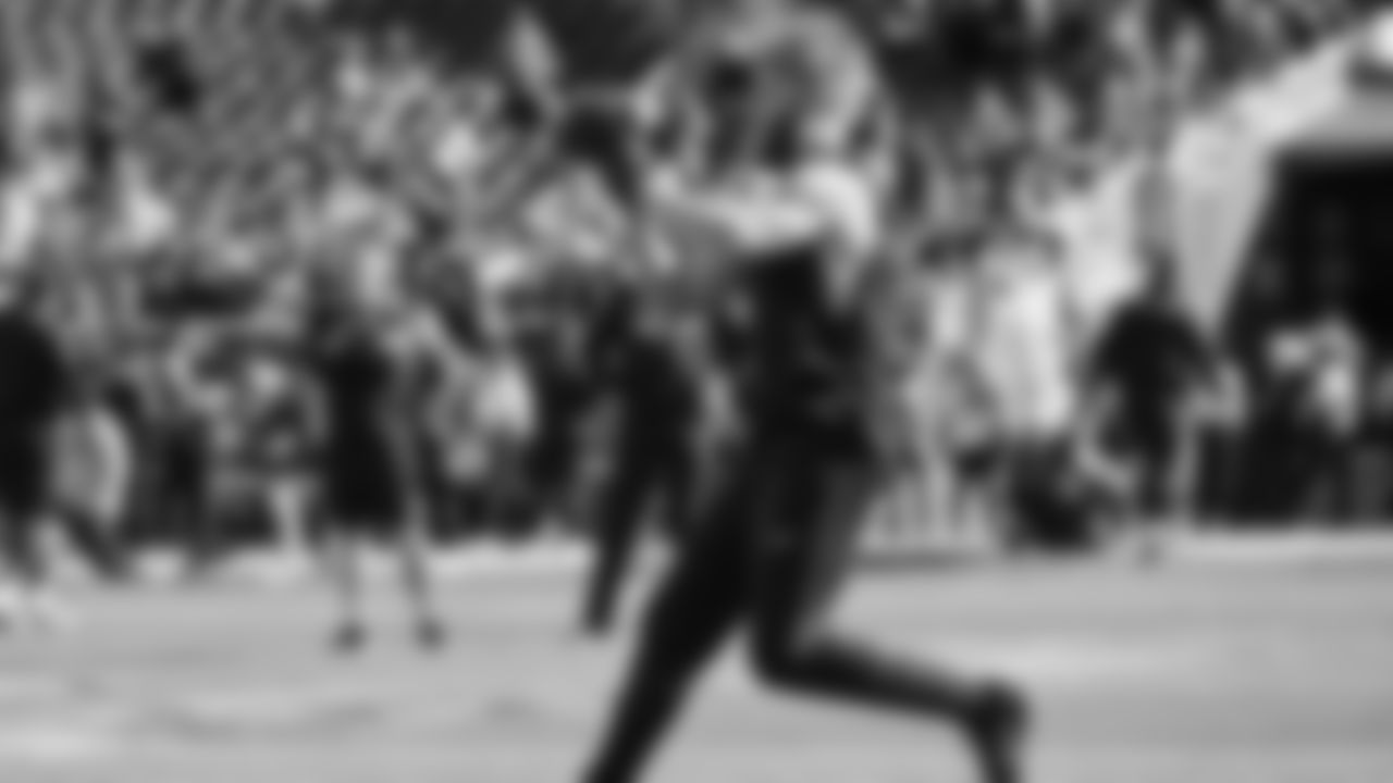 The Seahawks warm up ahead of Super Bowl LX vs. the Patriots at Levi's Stadium on Sunday, February 8, 2026.