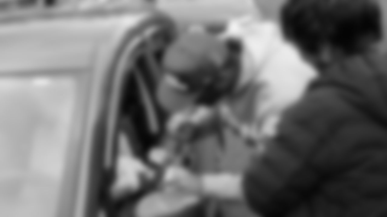 Seahawks Legend Marcus Trufant, quarterback Jalen Milroe, Blitz and the Seahawks Dancers participated in the Tacoma Police Department and Friends Thanksgiving Turkey Giveaway on November 18, 2025.