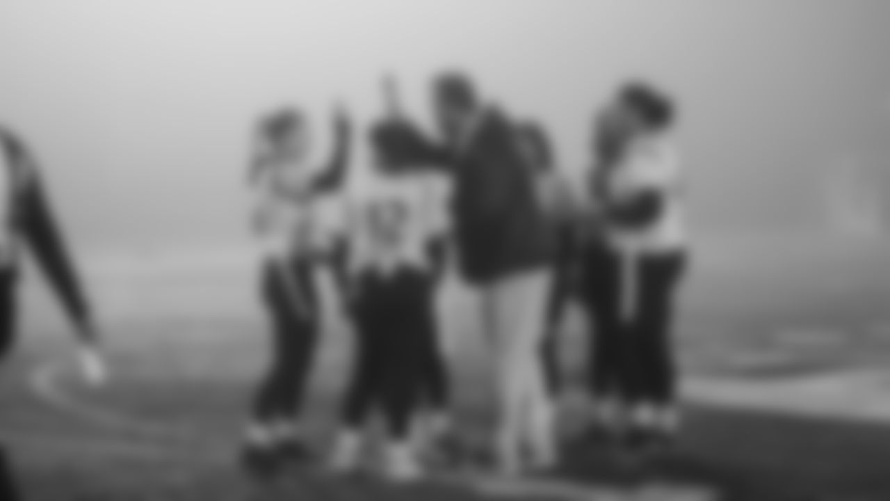 The Seahawks visited Tahoma High School on Tuesday, January 13, 2026 with Seahawks Legend Orlando Huff for the last Girls Flag Takeover of the season featuring the varsity game between Todd Beamer High School vs. Tahoma High School.