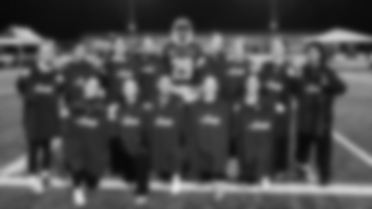 The Seahawks visited Lake Washington High School on Thursday, December 11, 2025 with Seahawks Cornerback Josh Jobe for the second Girls Flag Takeover of the season featuring varsity games between Issaquah High School vs. Juanita High School and Skyline High School vs. Lake Washington High School.