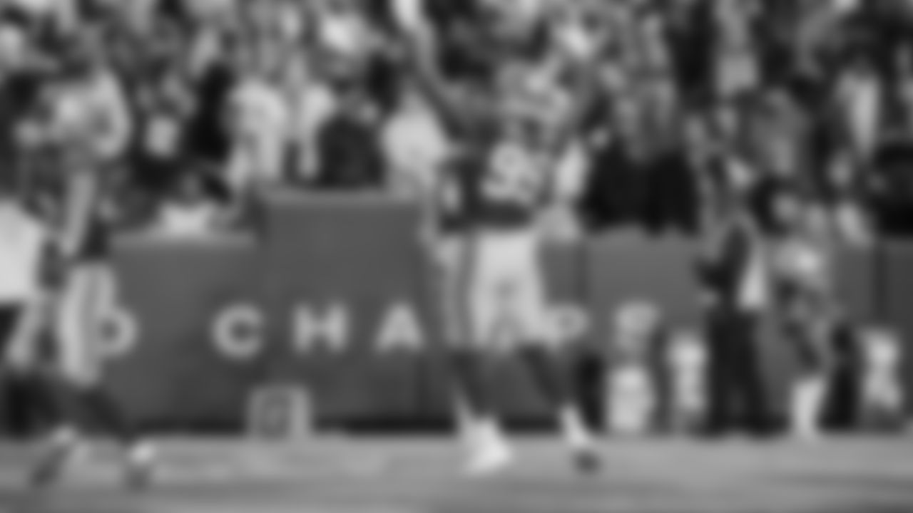 Seattle Seahawks at Washington Commanders for a week 9 throwback matchup on Nov 2, 2025