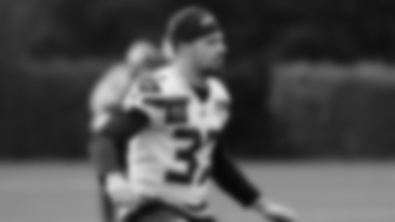 Seahawks safety Maxen Hook (37) practiced on Wednesday, November 5, 2025 at the Virginia Mason Athletic Center.