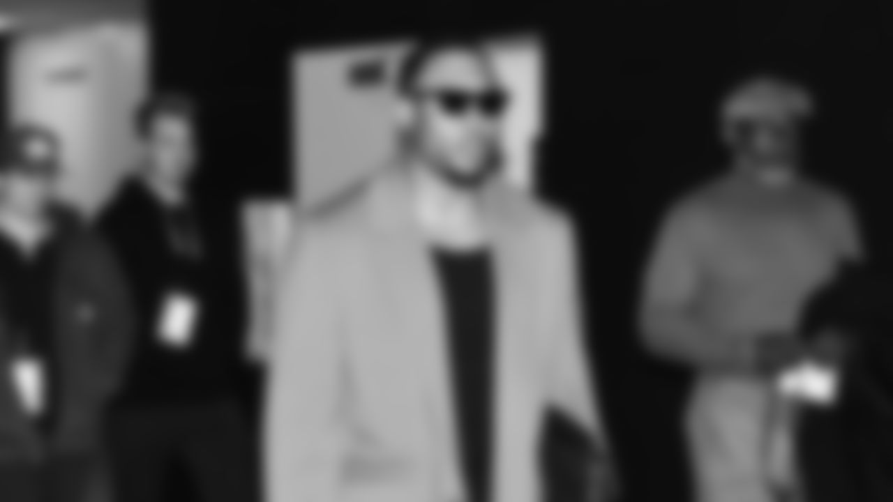 Seahawks linebacker Uchenna Nwosu (7) arrived at Lumen Field for the Week 16 matchup vs. the L.A. Rams.