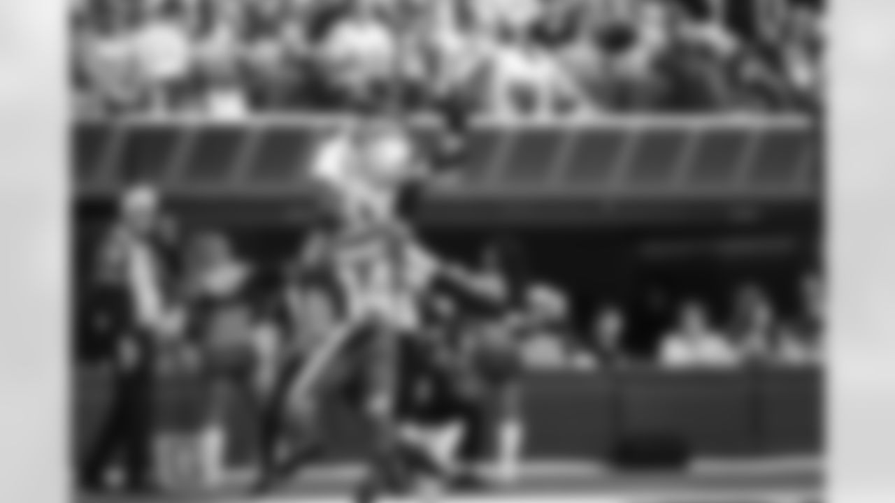 Seahawks wide receiver Jake Bobo (19) at the Week 18 matchup against the Los Angeles Rams at SoFi Stadium on Sunday, January 5, 2025.