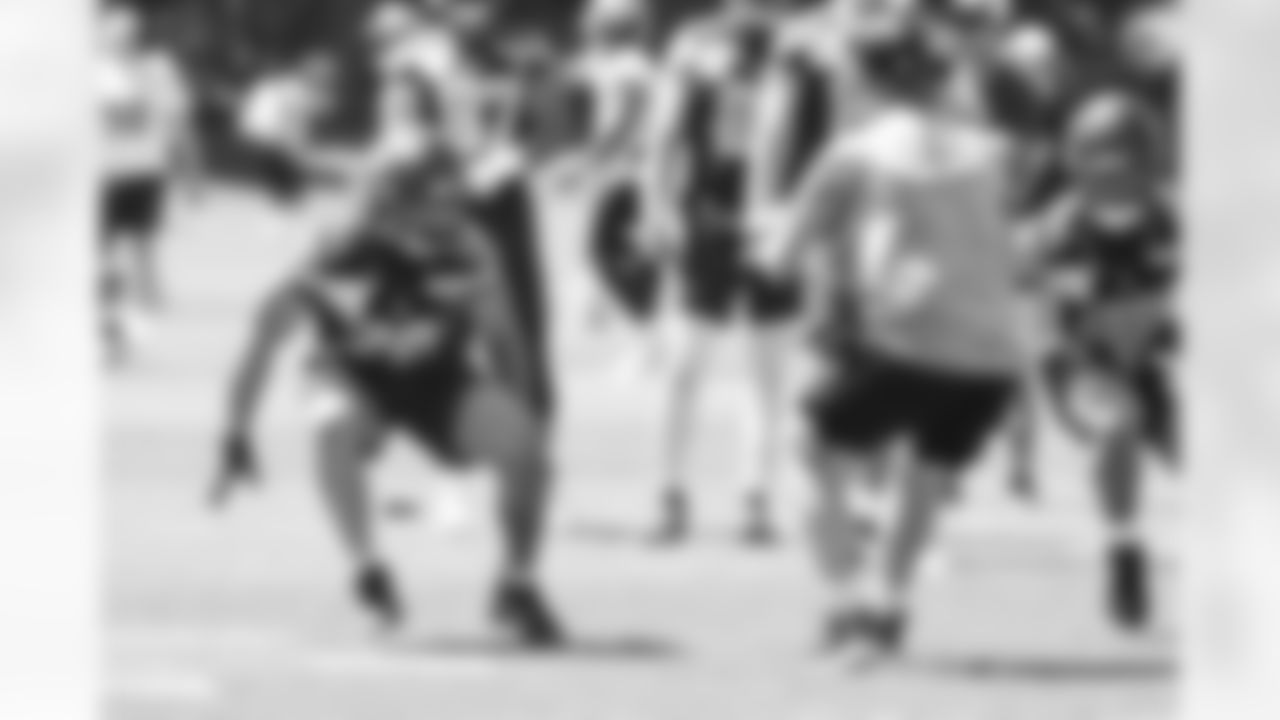 Seahawks running back Zach Charbonnet (26) participated in the Seahawks 2025 offseason workout program.