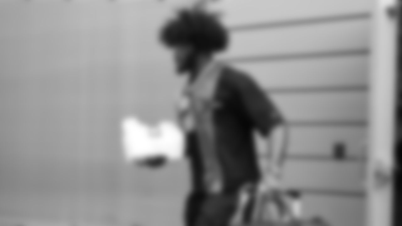 Seahawks linebacker Ernest Jones IV (13) departed the Virginia Mason Athletic Center for the trip to Jacksonville on Friday, October 10, 2025.