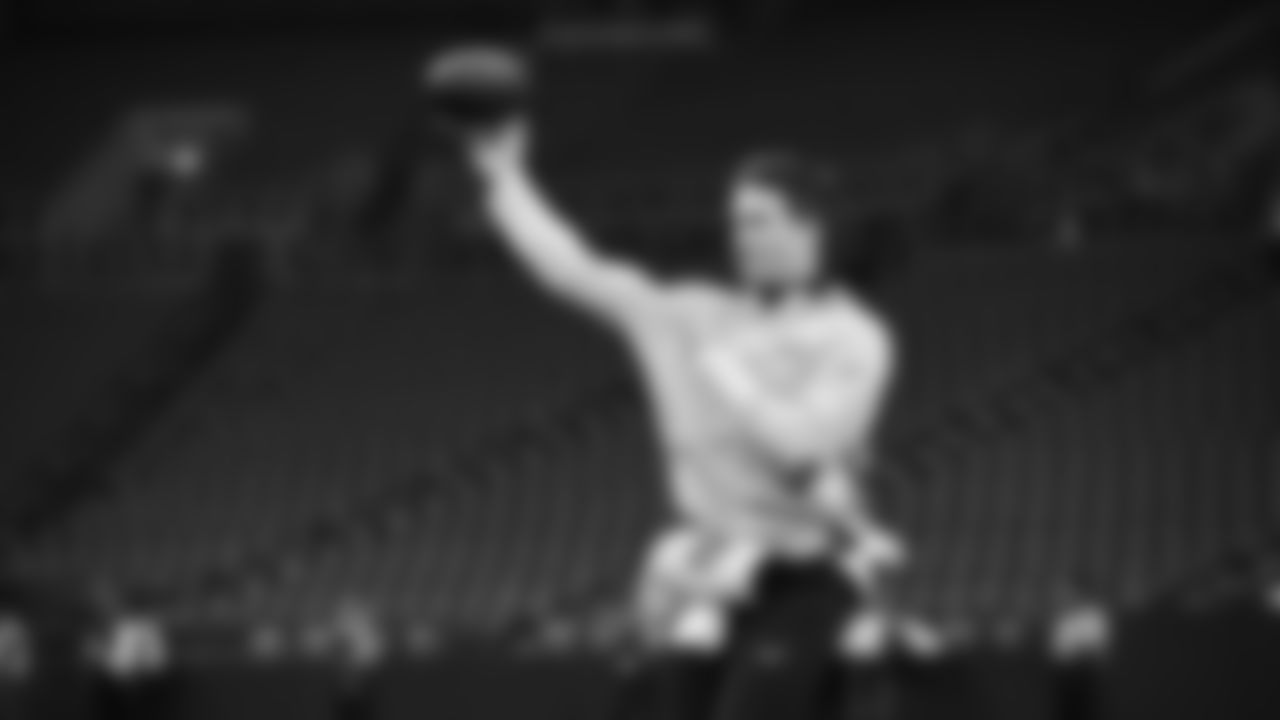 Seahawks quarterback Drew Lock (2) warms up at Lumen Field for the Week 16 matchup vs. the L.A. Rams.