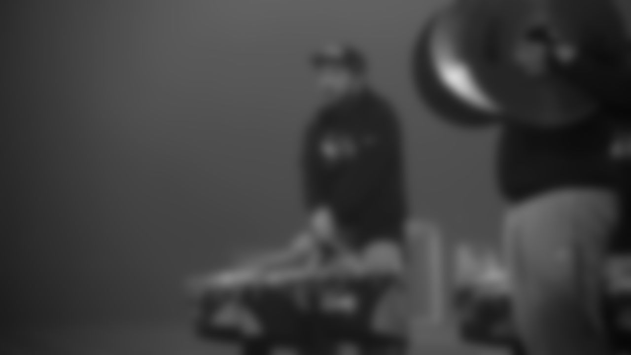 The Seahawks visited Tahoma High School on Tuesday, January 13, 2026 with Seahawks Legend Orlando Huff for the last Girls Flag Takeover of the season featuring the varsity game between Todd Beamer High School vs. Tahoma High School.