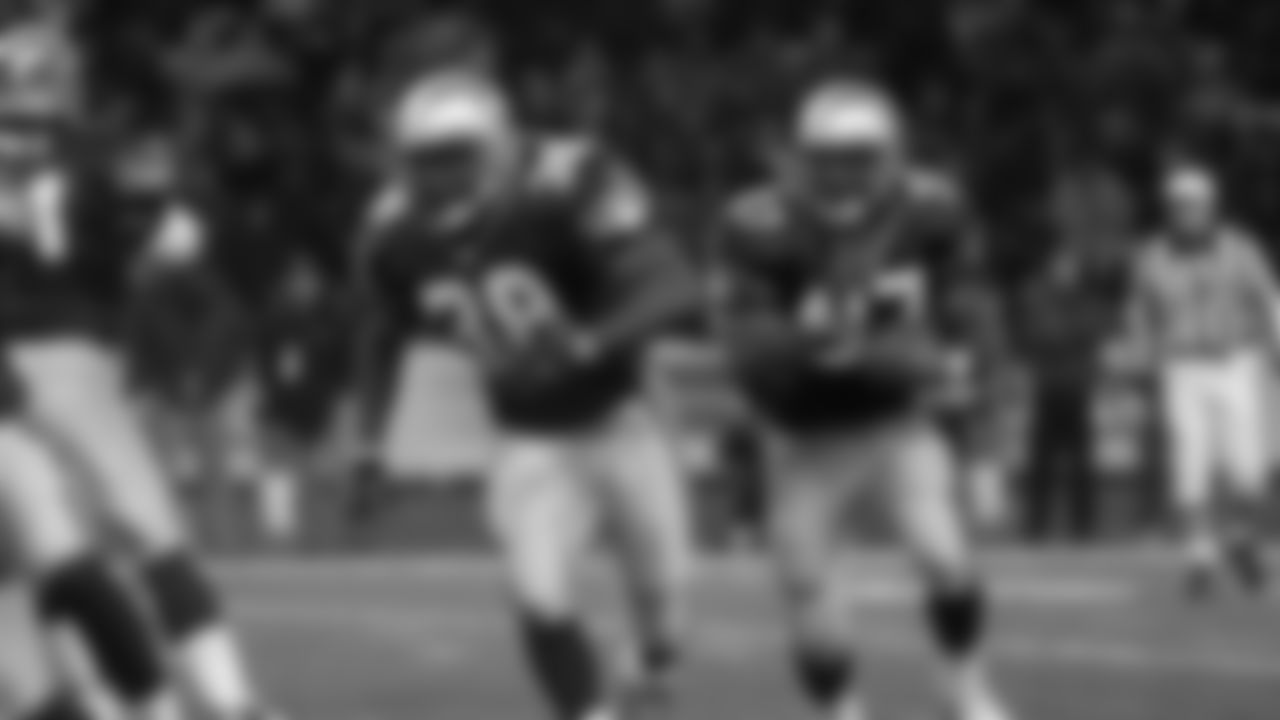 Strong_Mack-20011111_10-44-10_