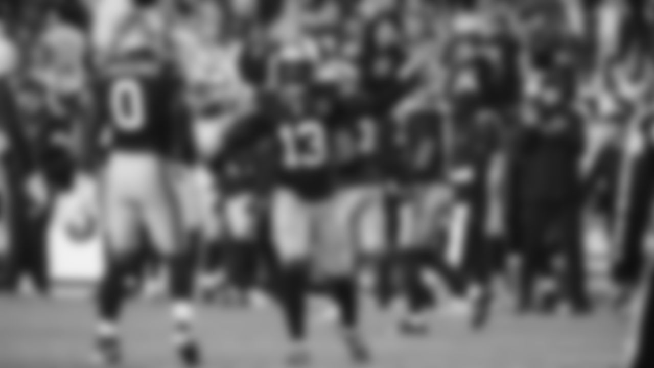 Seahawks linebacker Ernest Jones IV (13) at the Washington Commanders in Week 9.