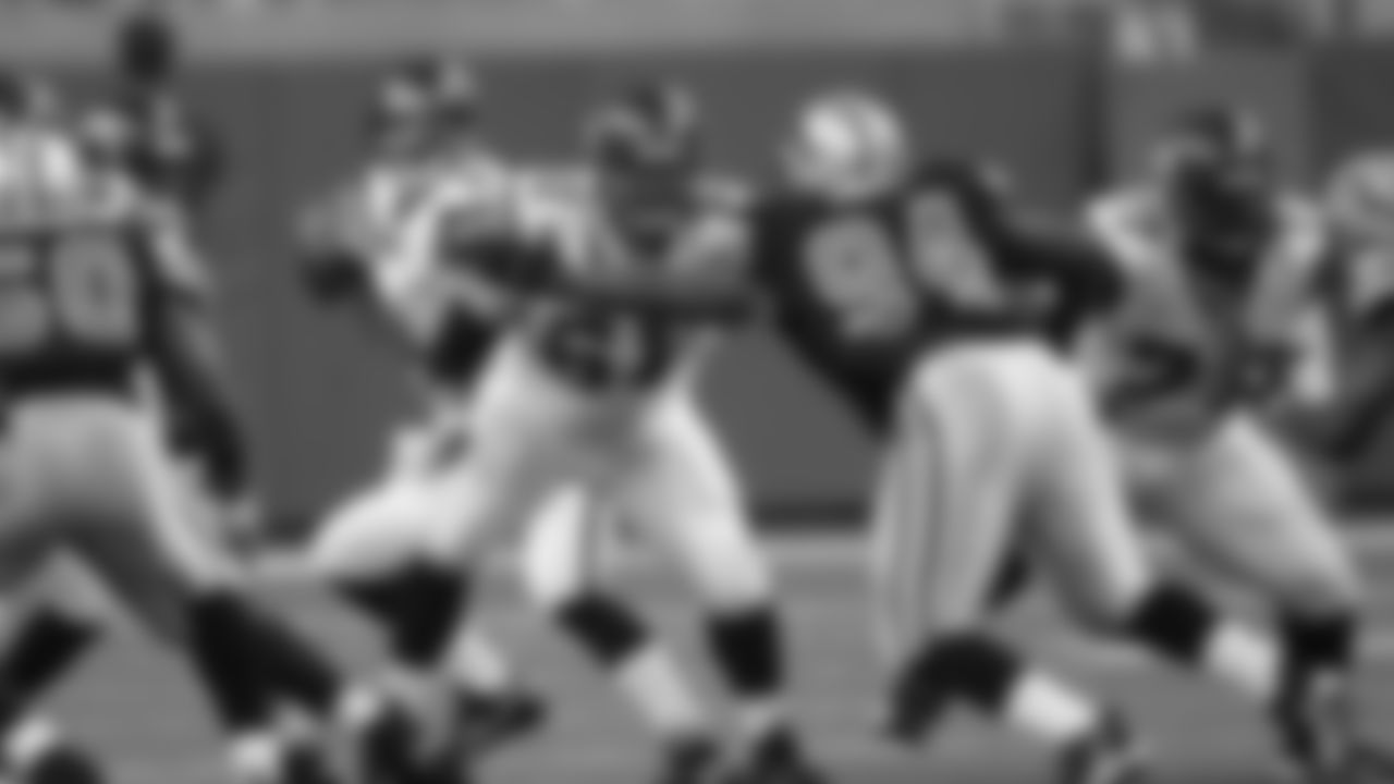 OL Robbie Tobeck 200-2006