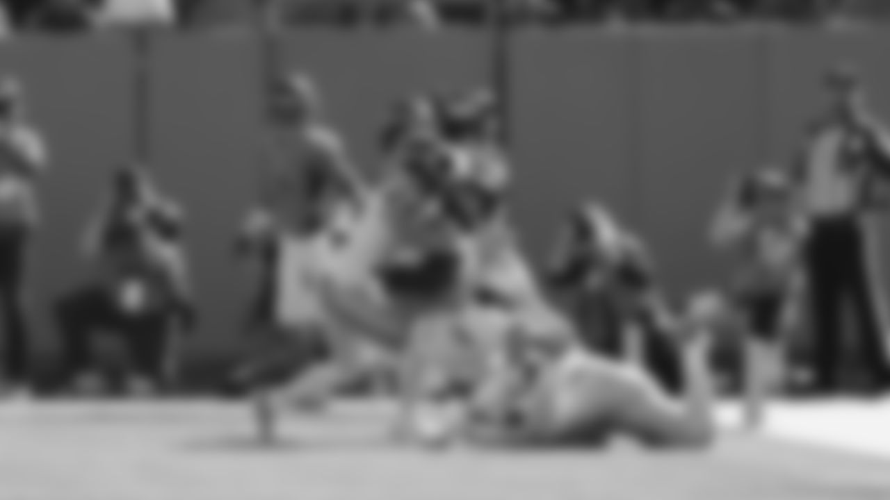 Seahawks at Titans on November 23, 2025