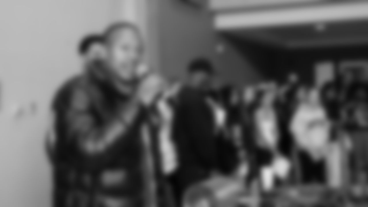 The Seahawks and PCL Construction awarded Franklin High School with a girls flag grant to help implement their first-ever high school girls flag football team.