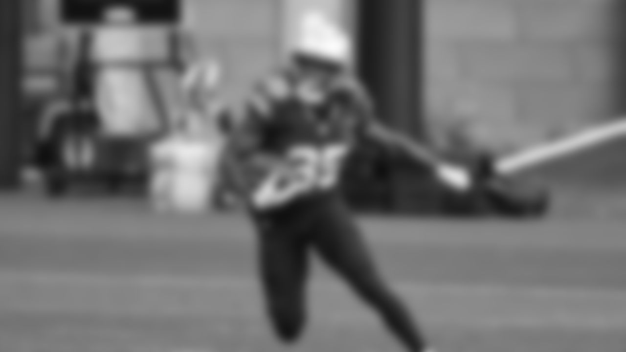 Seahawks running back Velus Jones Jr. (35) practiced on Wednesday, October 29, 2025 at the Virginia Mason Athletic Center.