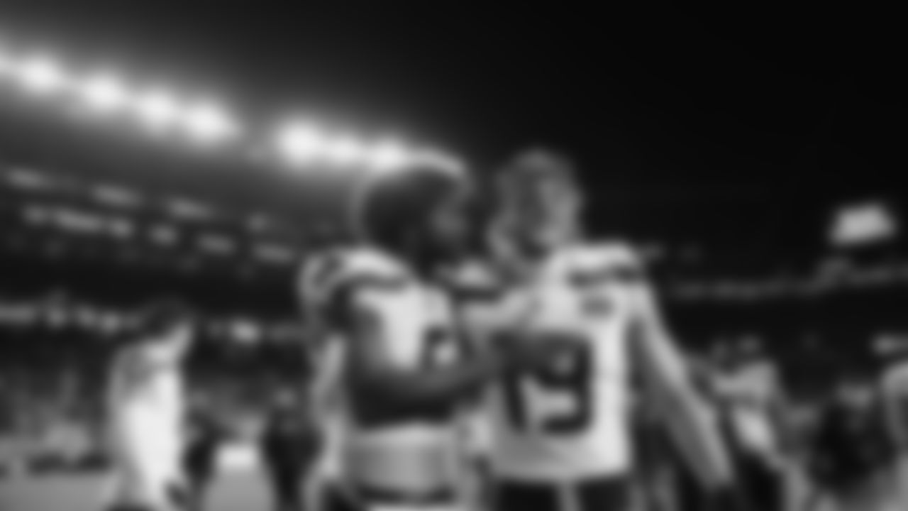 The Seahawks celebrated the win vs. the 49ers at Levi's Stadium in Week 18.