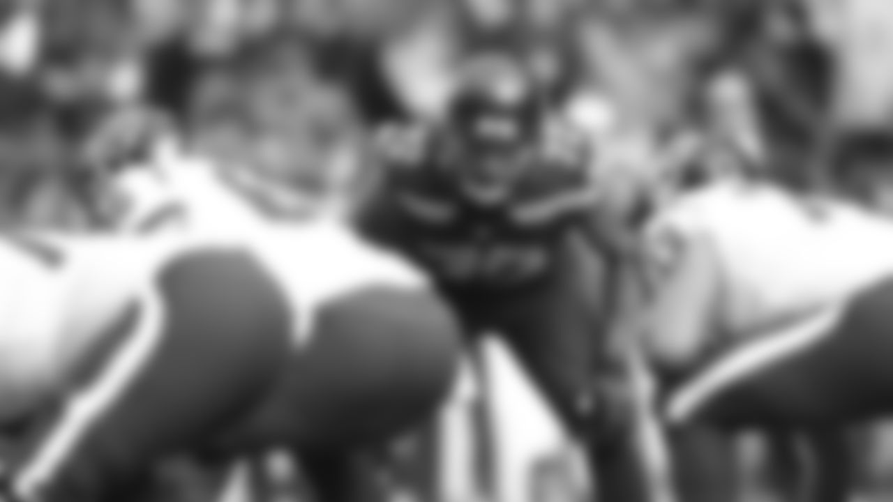 DE Michael Bennett 2013-2017