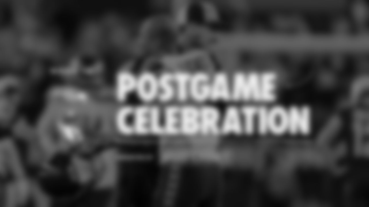 2023-seahawks-postgame-celebration_week-18-cardinals