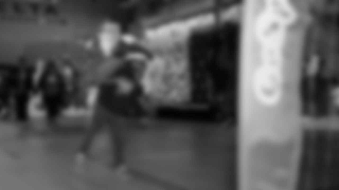 The Seahawks and Delta Air Lines hosted the annual Holiday in the Hangar event on December 2, 2025 to spread holiday cheer.