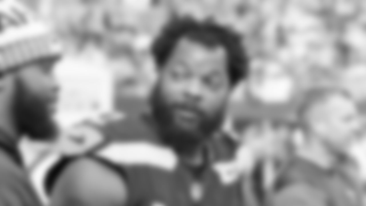 DE Michael Bennett 2013-2017