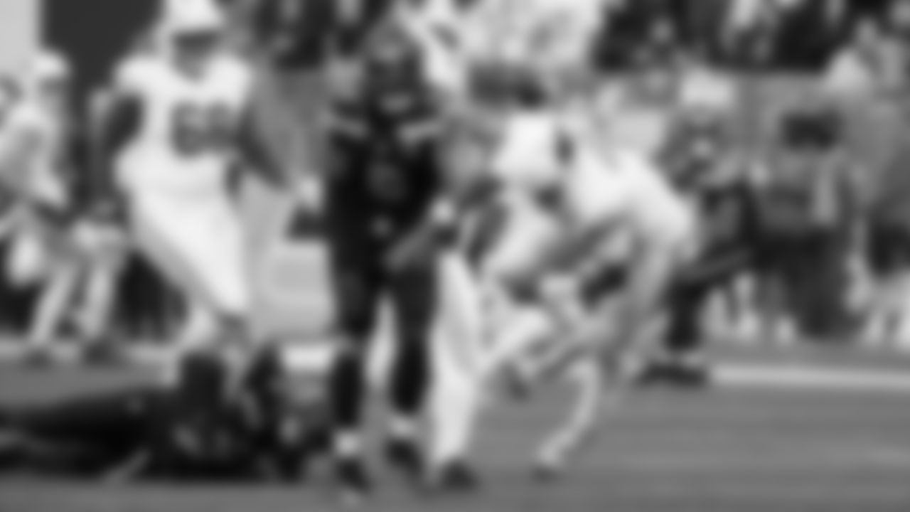 Seahawks defensive end DeMarcus Lawrence (0) vs. the Cardinals in Week 10.