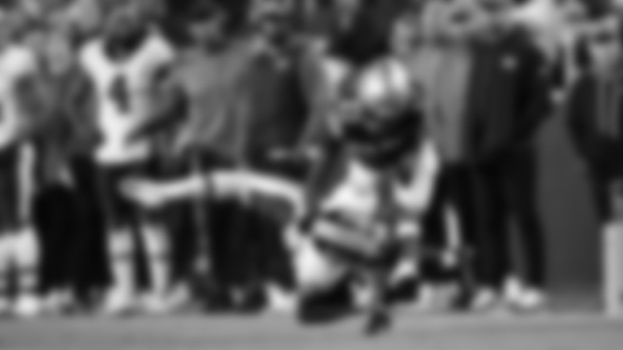 Seattle Seahawks at Washington Commanders for a week 9 throwback matchup on Nov 2, 2025