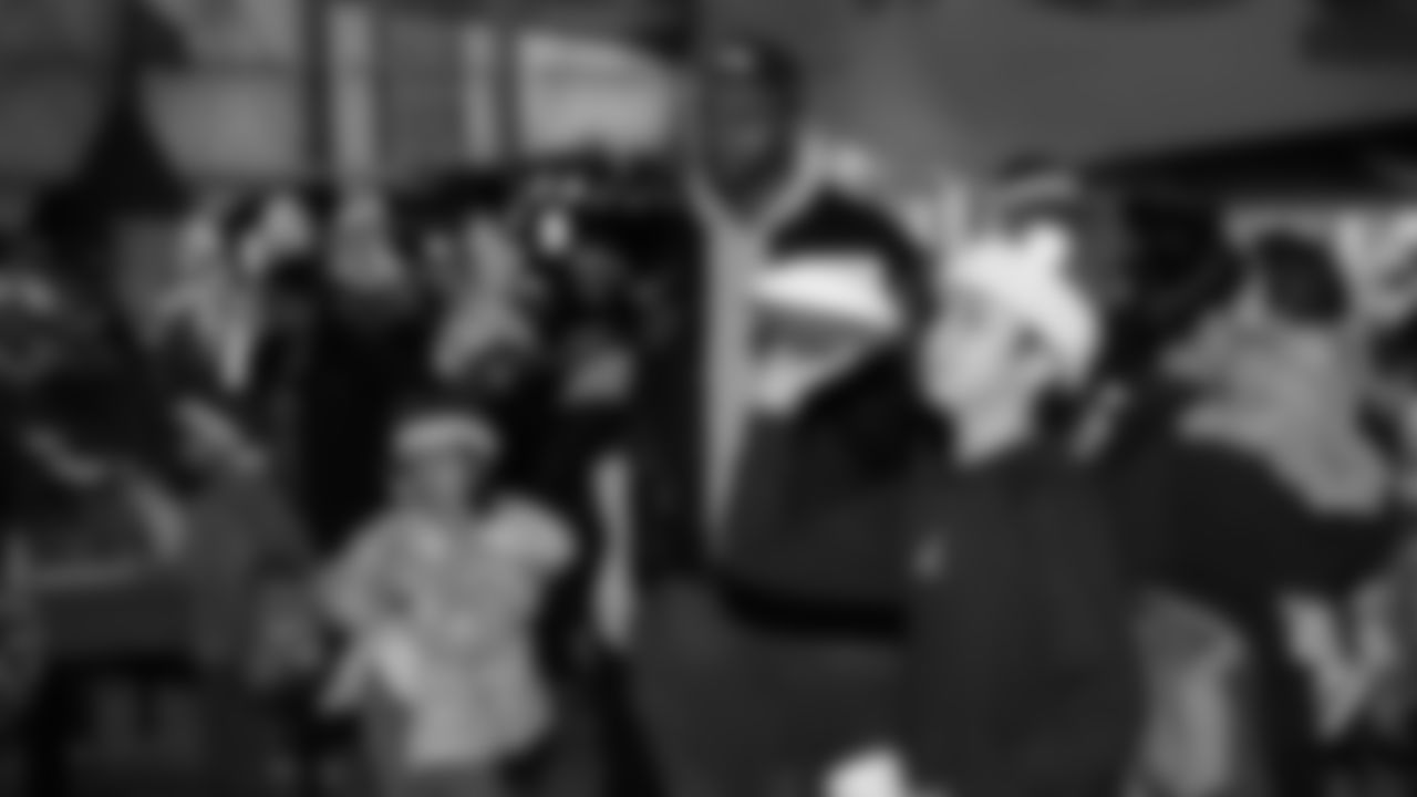 The Seahawks and Delta Air Lines hosted the annual Holiday in the Hangar event on December 2, 2025 to spread holiday cheer.