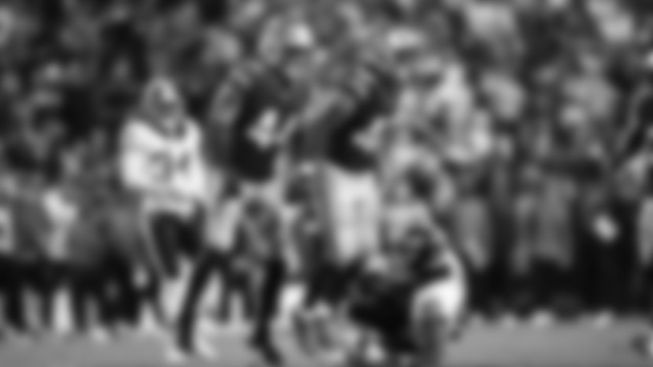 Seattle Seahawks at Washington Commanders for a week 9 throwback matchup on Nov 2, 2025