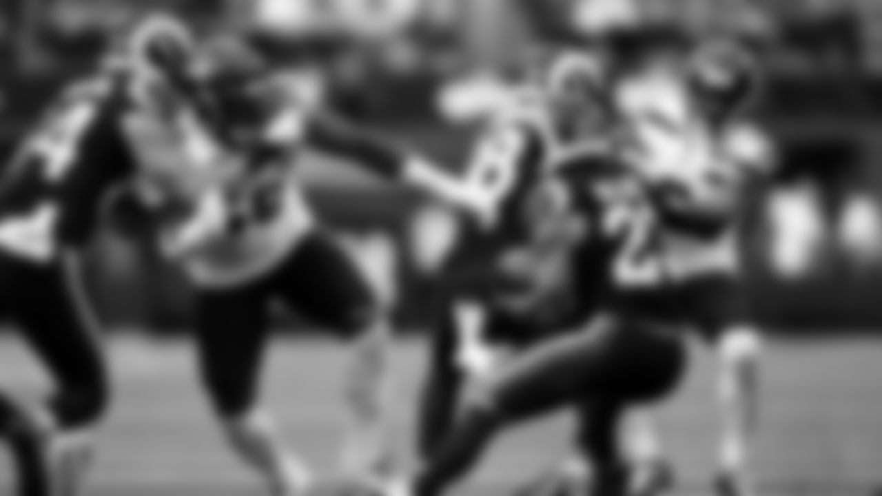 Seahawks at Rams on November 16, 2025