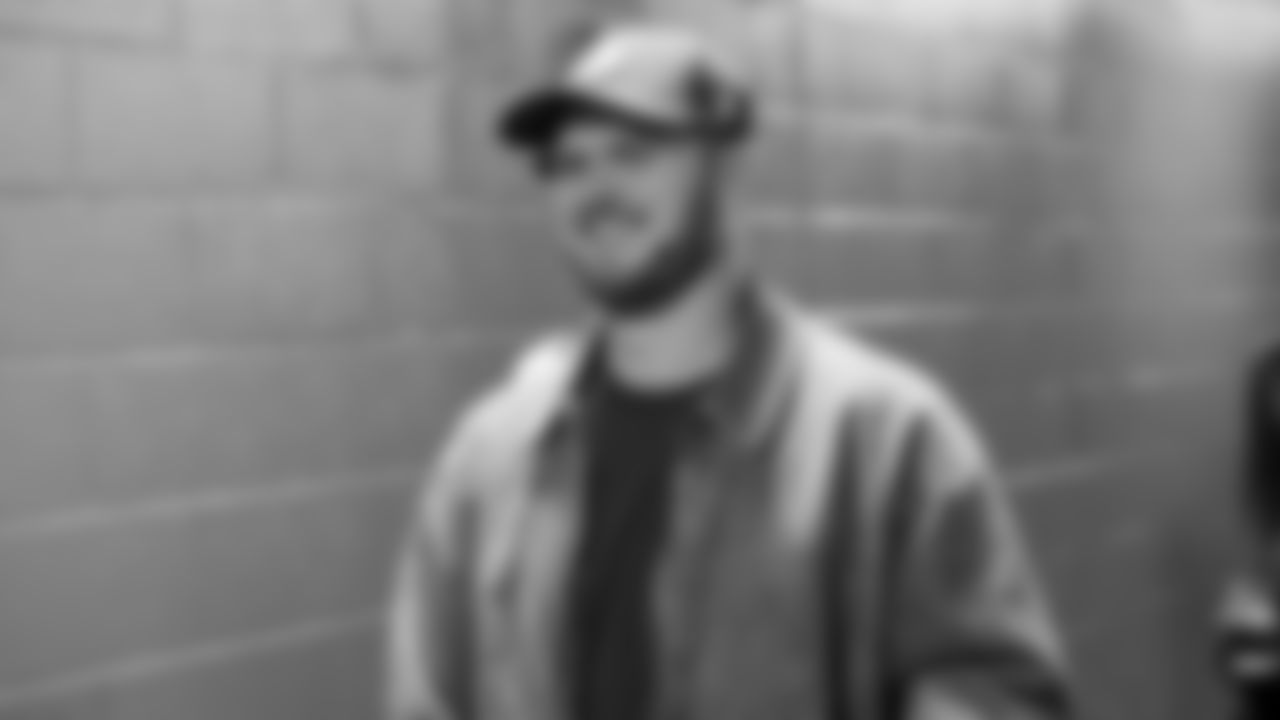 Seahawks quarterback Sam Darnold (14) arrived at Northwest Stadium for the Sunday Night Football matchup at the Washington Commanders in Week 9.