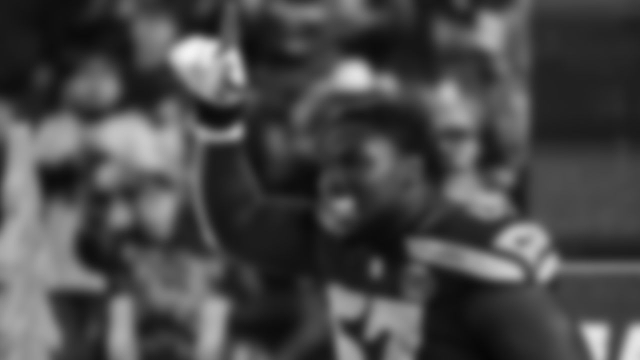 Seahawks tackle Charles Cross (67) vs. the Houston Texans in Week 7.