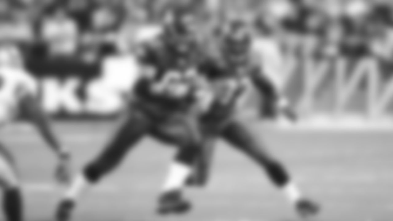 OL Chris Gray 1998-2007