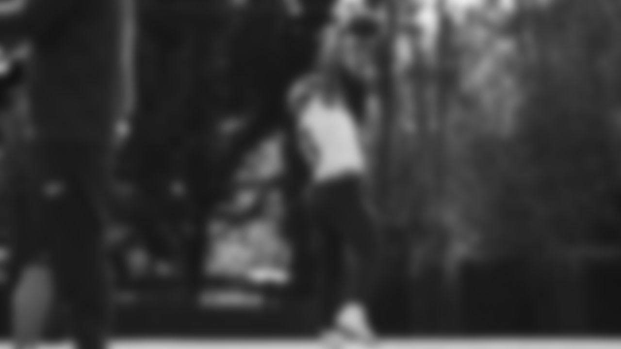 Seahawks running back Kenneth Walker III (9) practiced on Thursday, November 20 at the Virginia Mason Athletic Center.