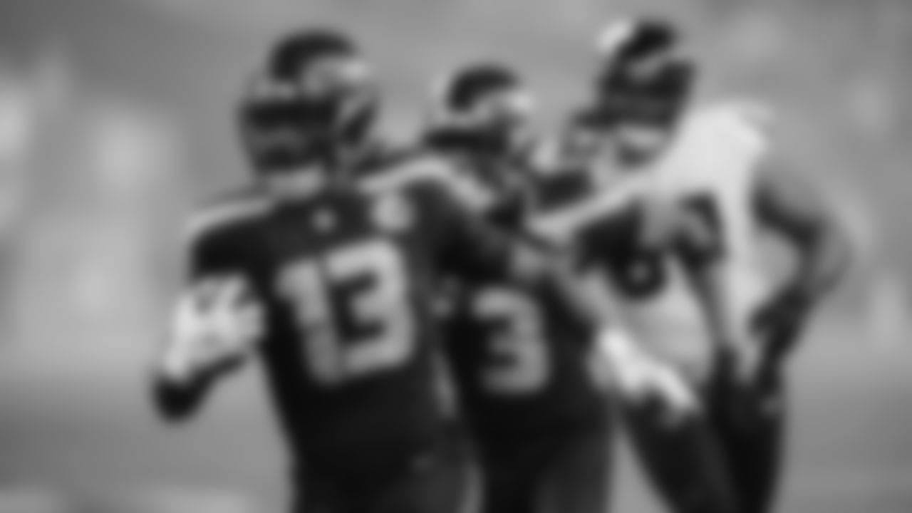 Seahawks linebacker Ernest Jones IV (13) vs. the Houston Texans in Week 7.