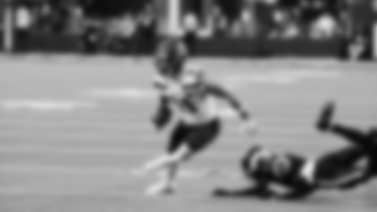 Seahawks at Rams on November 16, 2025