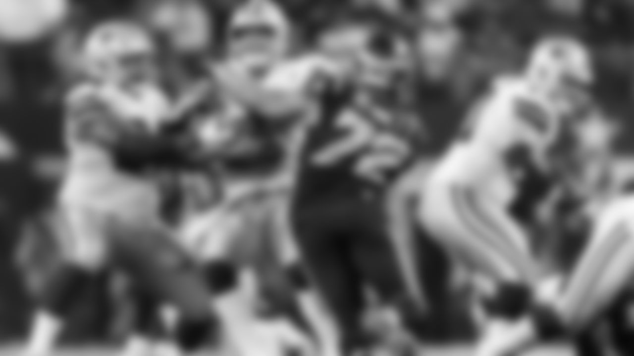 DE Michael Bennett 2013-2017