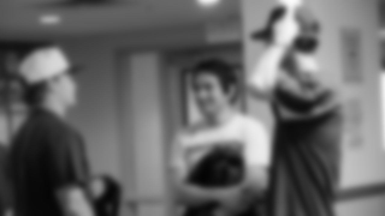 The 2025 Seahawks Intern Class volunteered at the Ronald McDonald House Charities of Western Washington & Alaska for their Intern Day of Service on Thursday, October 30th, 2025