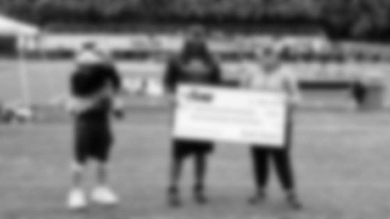 The Seahawks supported the Oregon High School Girls Flag Football Championships on Saturday, May 17, 2025 at Sam Barlow High School that included a $30K donation to the OSAA to help implement new girls flag football programs across Oregon.